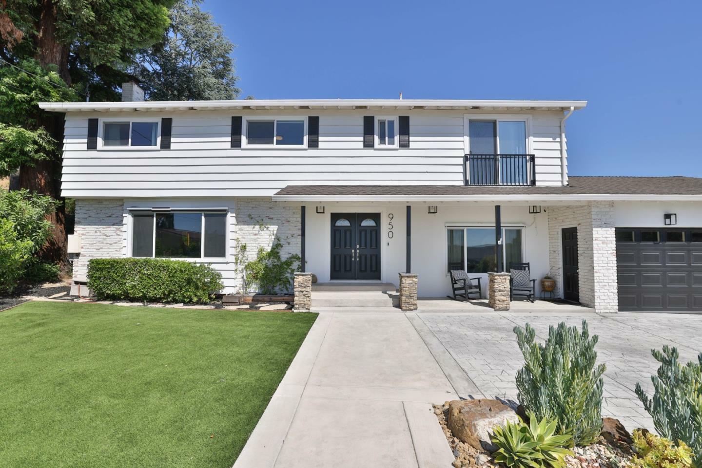 Property Photo: 950 Macduff Court CA 95127