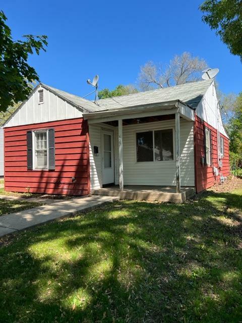Property Photo: 627 Newfield Drive WI 53511