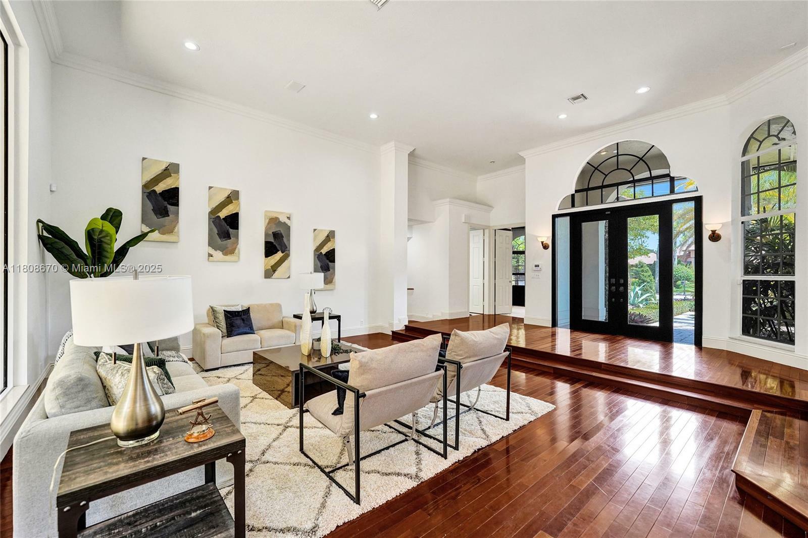 Property Photo:  169 Dockside Cir  FL 33327 