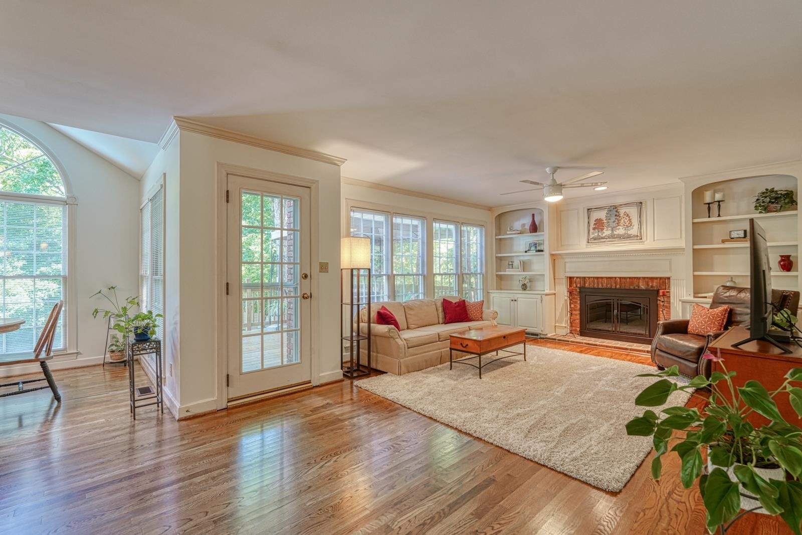 Property Photo: 201 Woodridge Drive SC 29301