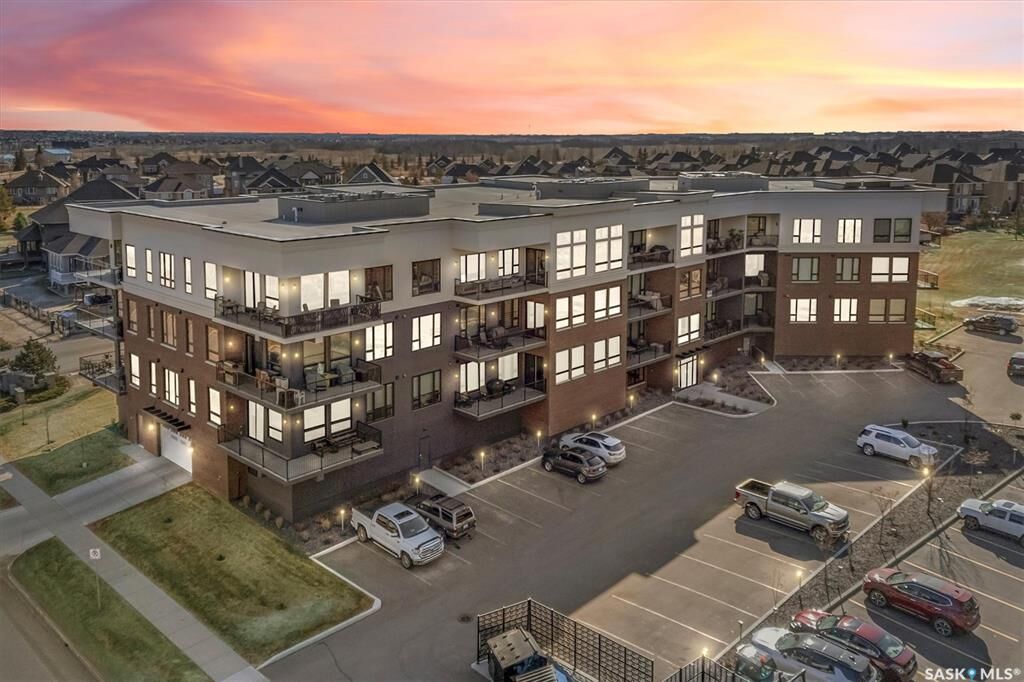 Property Photo:  408 Cartwright Street 313  SK S7T 0X1 