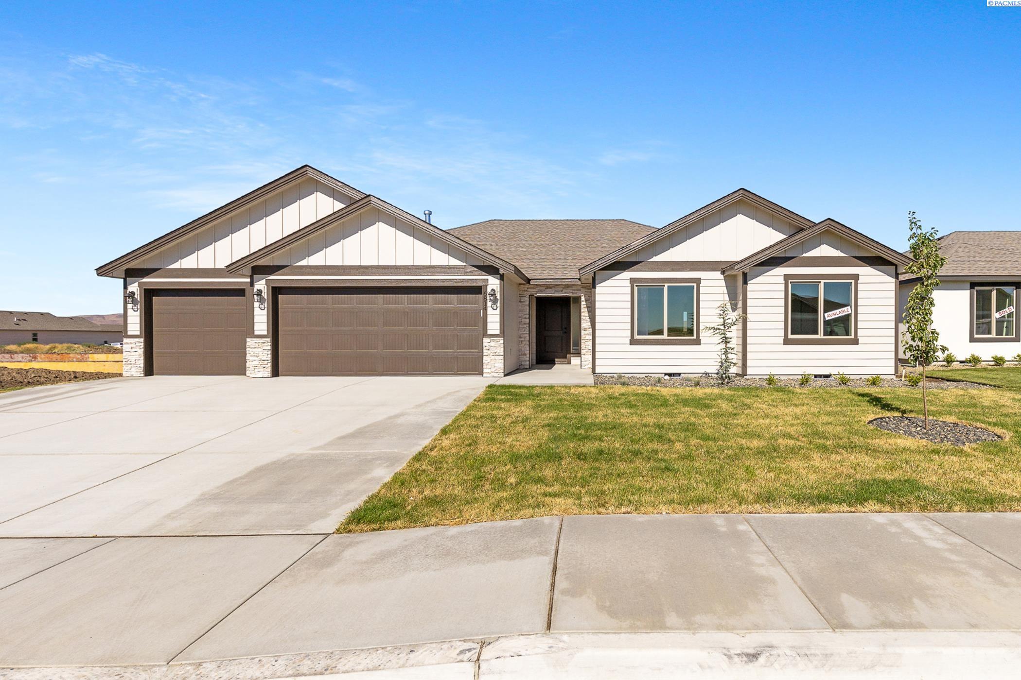 Property Photo:  6814 Brooks Ave  WA 99301 
