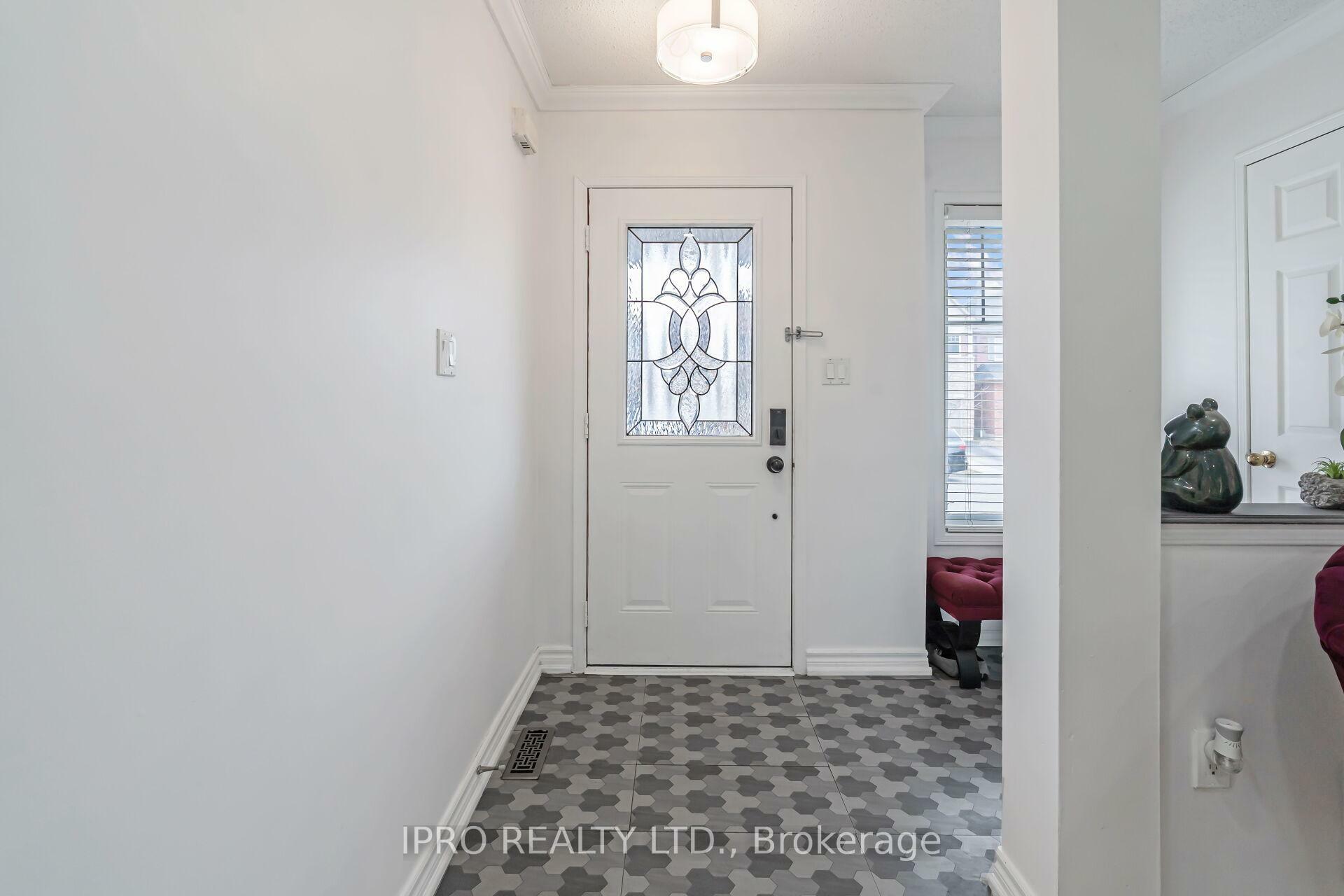 Property Photo: 16 Donlevy Crescent ON L1R 0B8