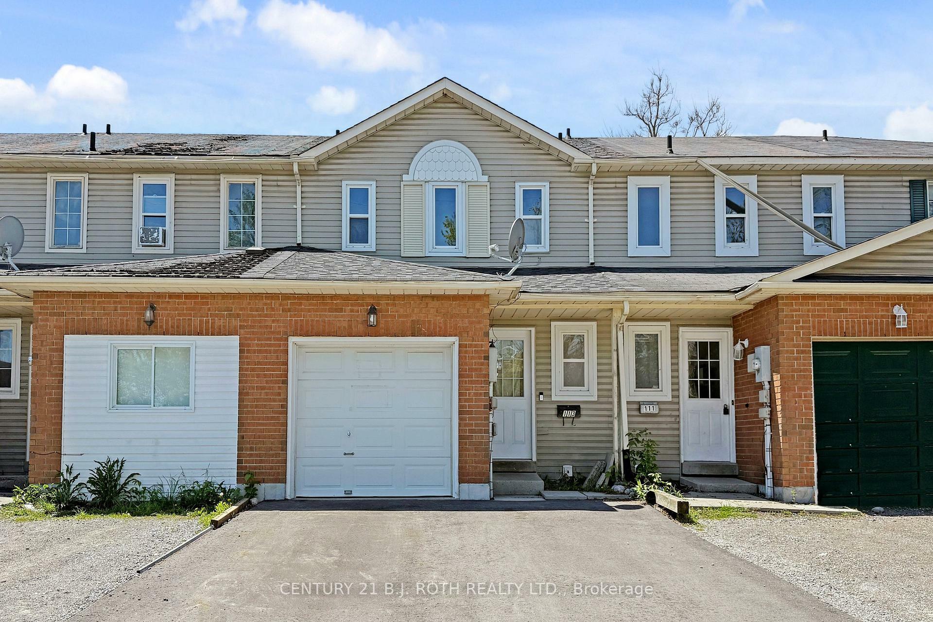 Property Photo: 113 Albert Street S ON K9V 6G1
