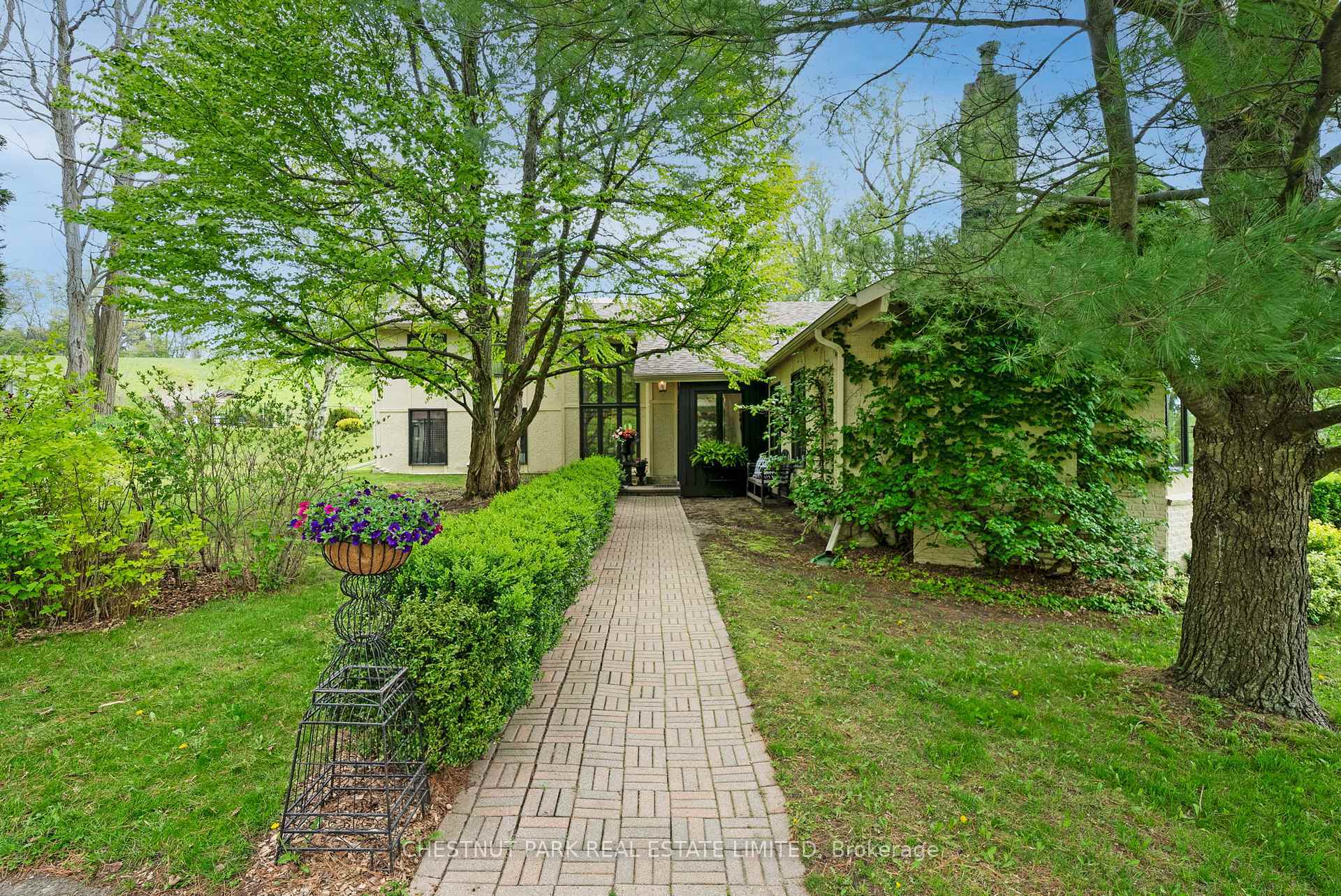Property Photo: 290 Haynes Road ON K0K 1M0