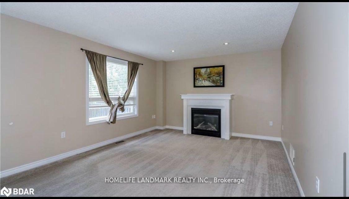 Property Photo: 61 Summerset Drive ON L4N 0B1