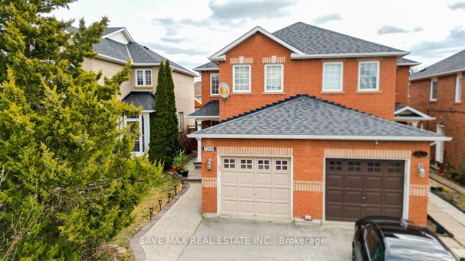 Property Photo:  7209 Frontier Ridge  ON L5N 7R2 