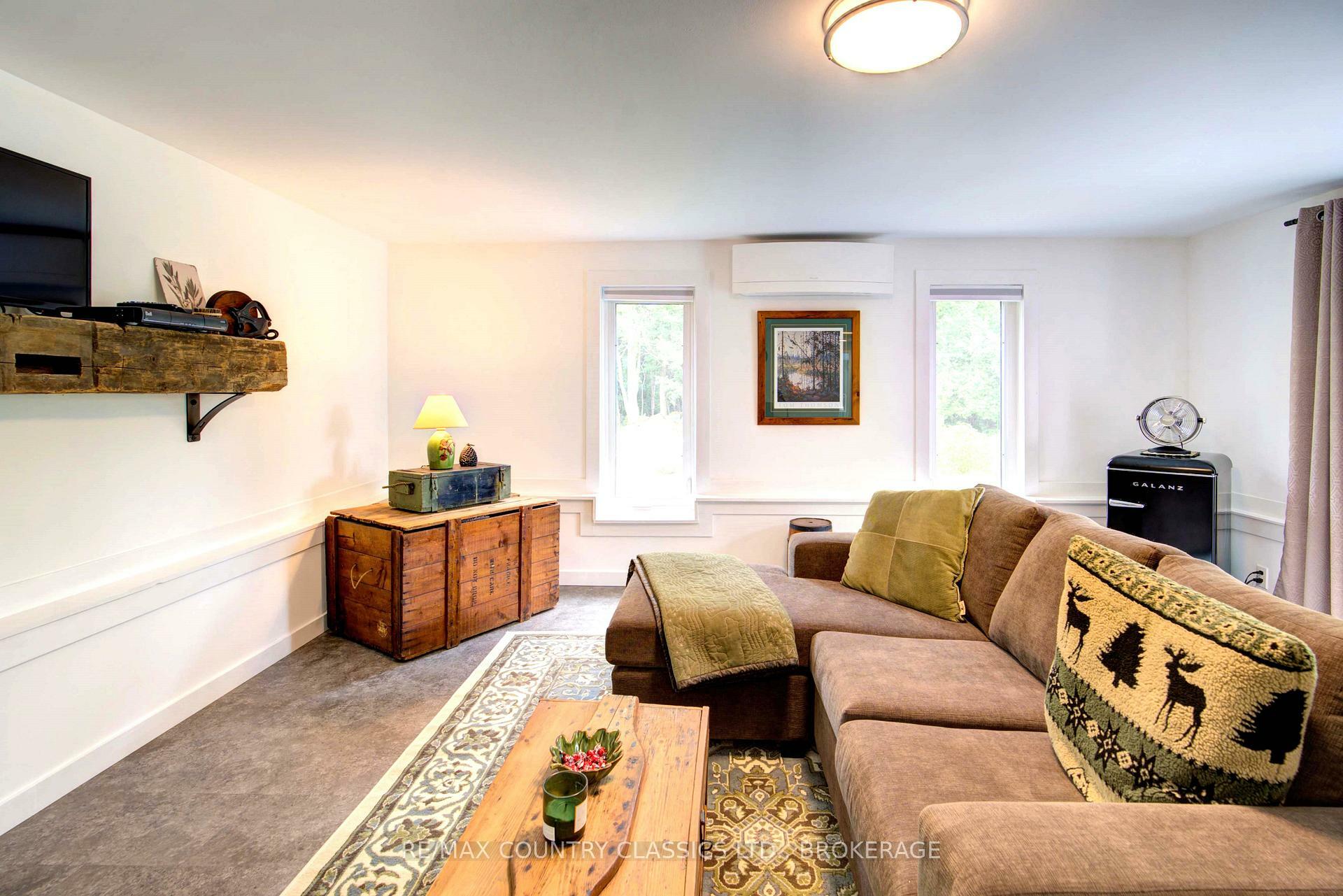 Property Photo: 1729 Bathurst Upper 5th Concession Road ON K7H 3C9