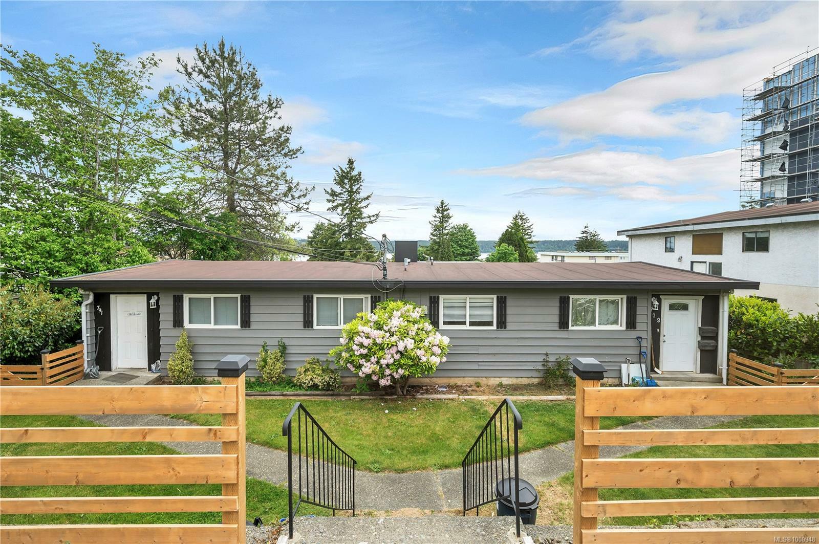 Property Photo: 791 Birch St BC V9W 2T3