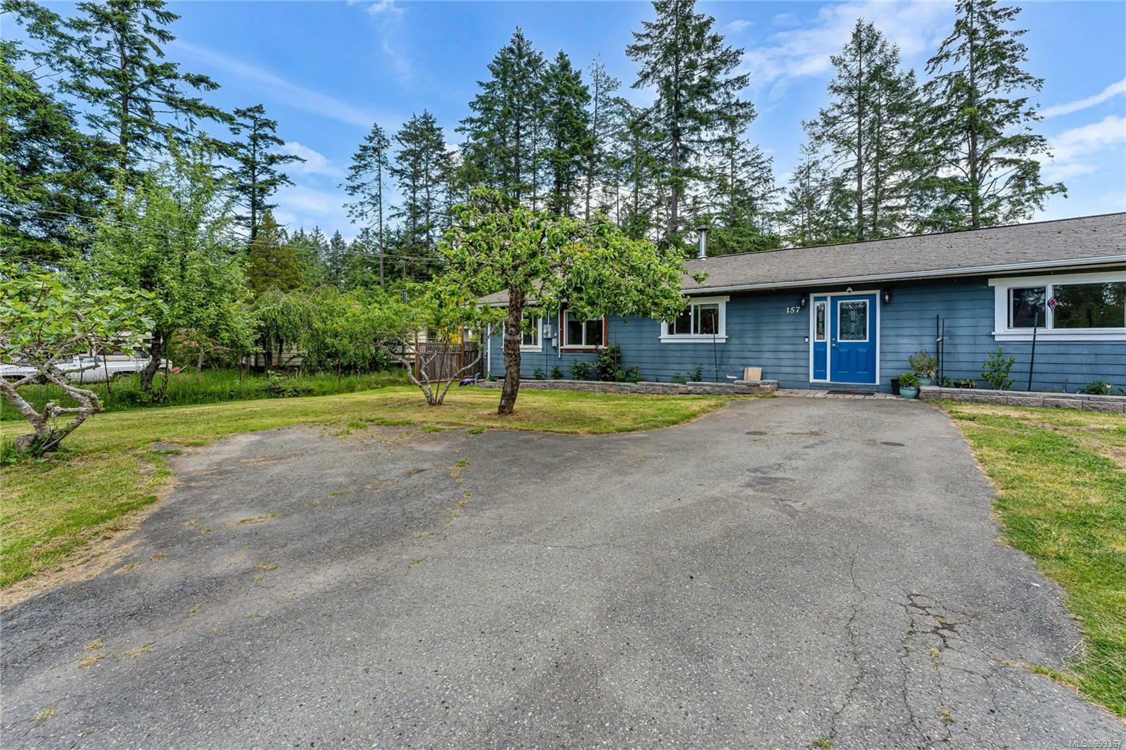 Property Photo: 157 Maliview Dr BC V8K 1B8
