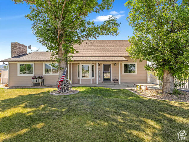 Property Photo: 6692 S 3200 W UT 84660