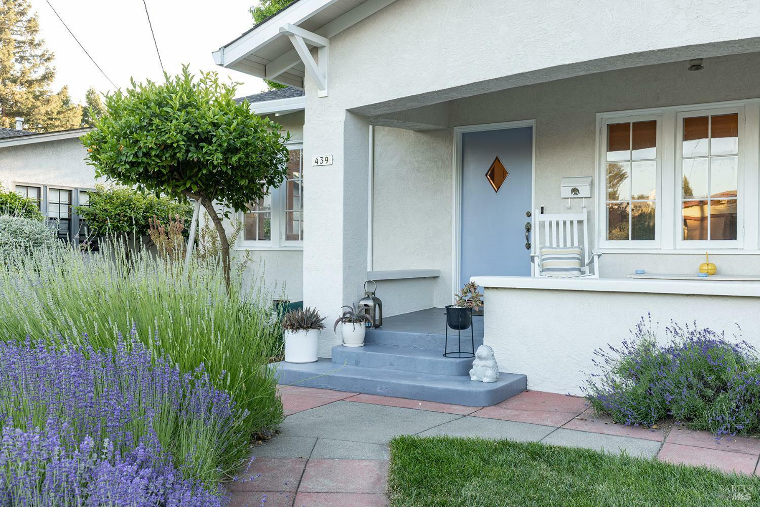 Property Photo: 439 4th Street CA 95476