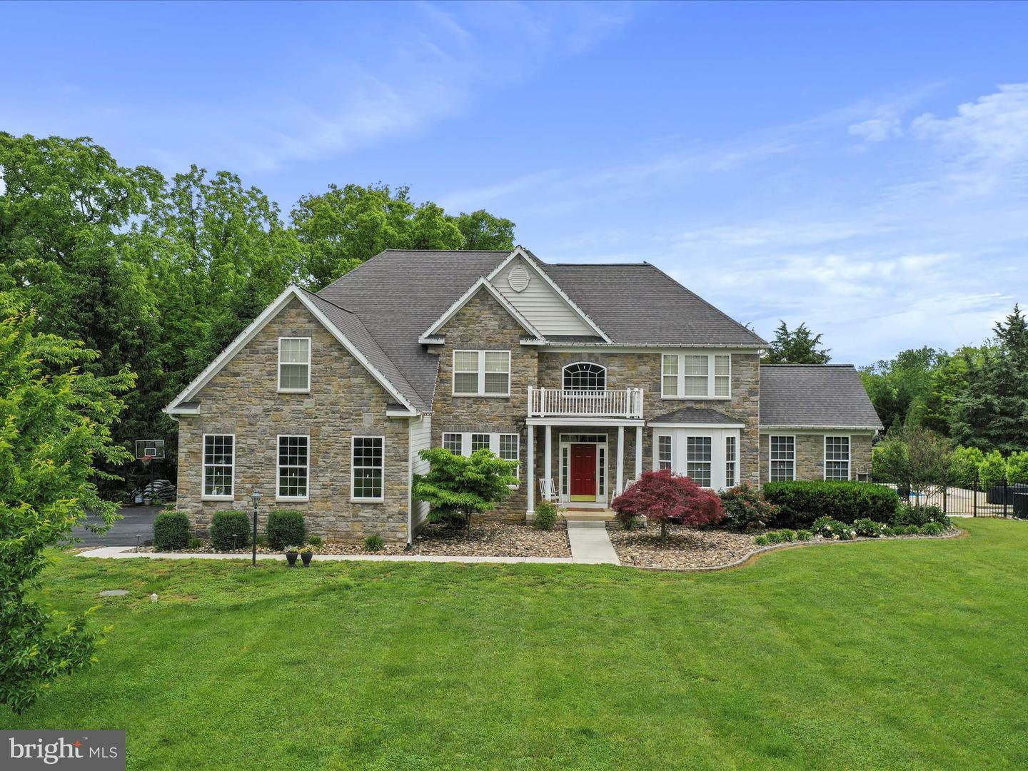 Property Photo: 40 Inaugural Way WV 25414
