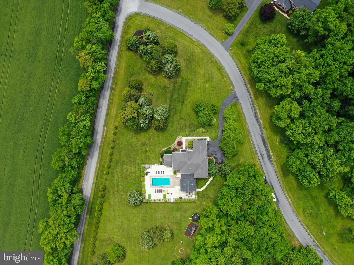 Property Photo: 40 Inaugural Way WV 25414