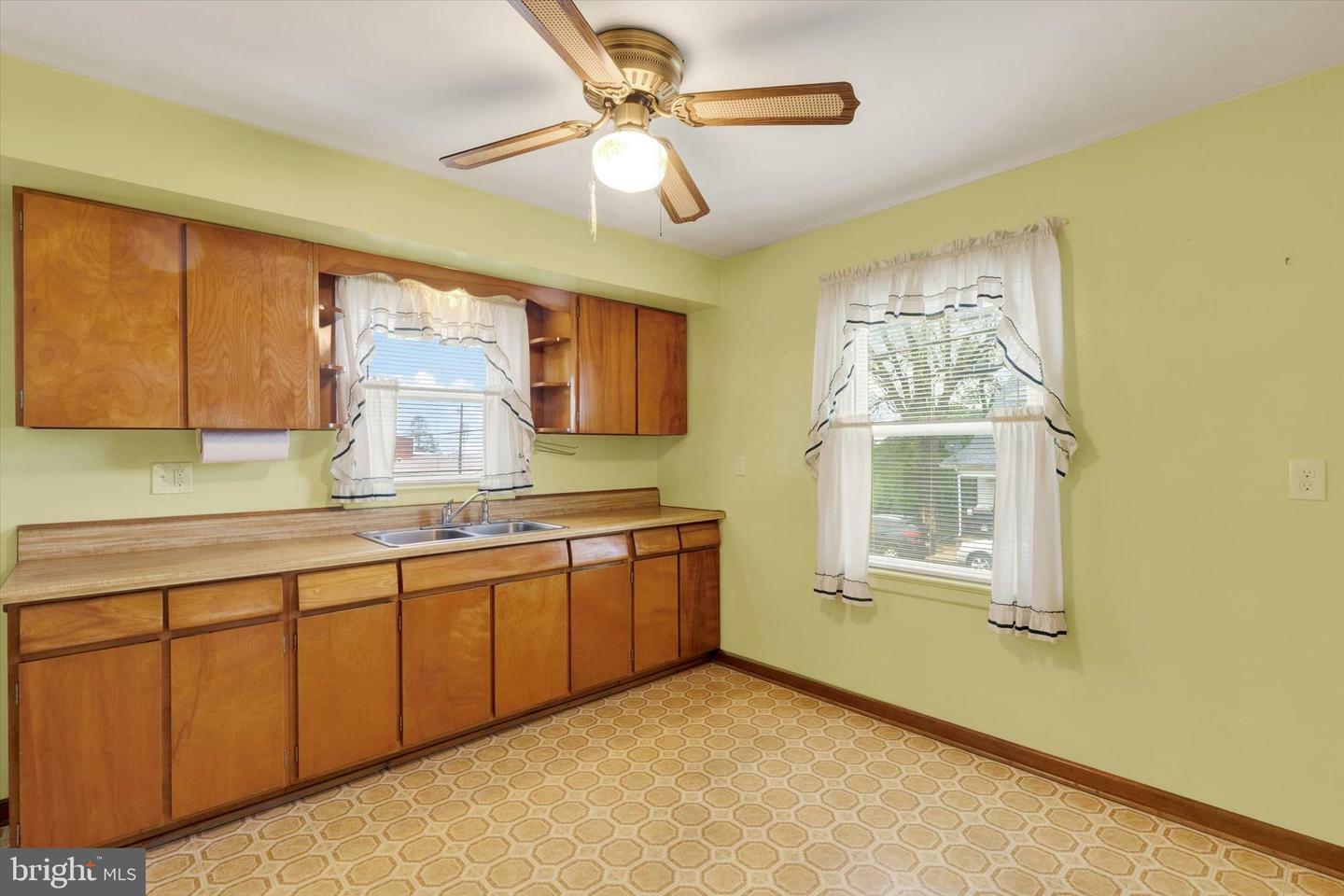 Property Photo:  374 E Maple Street  PA 17313 