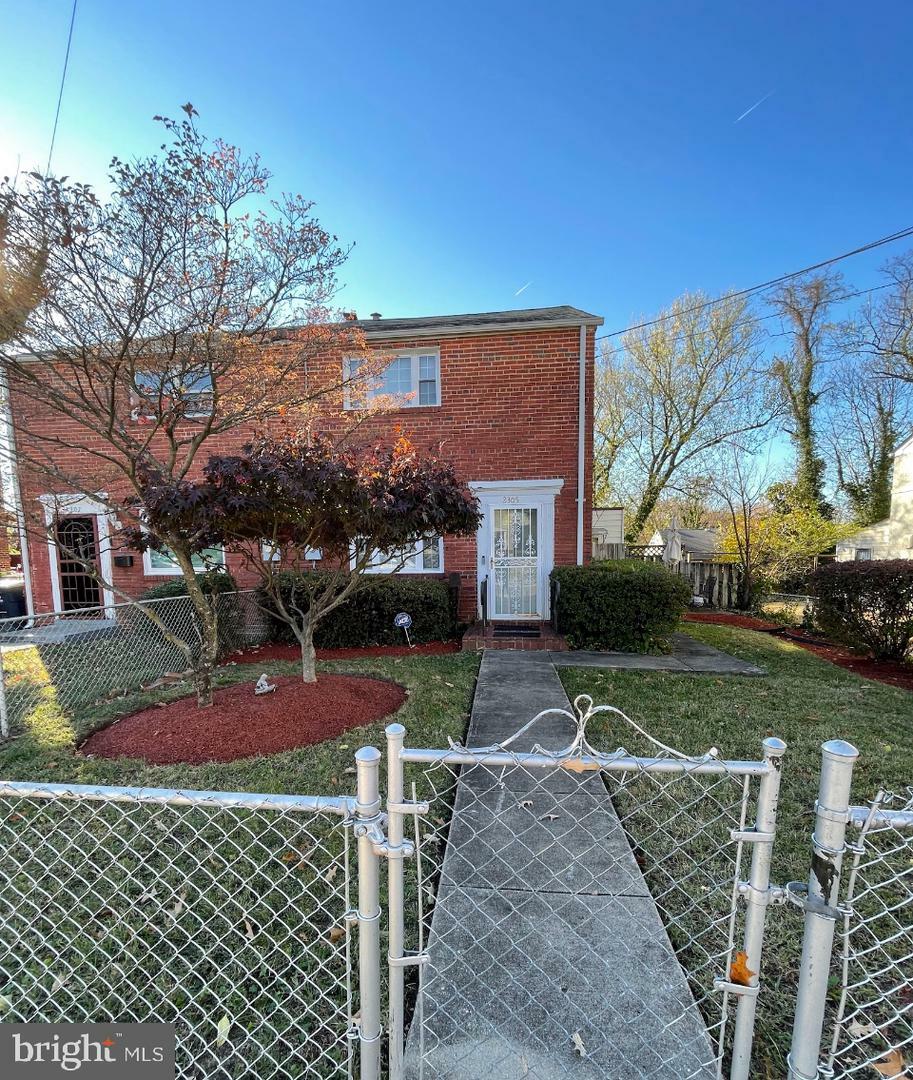 Property Photo: 2305 Houston Street MD 20746