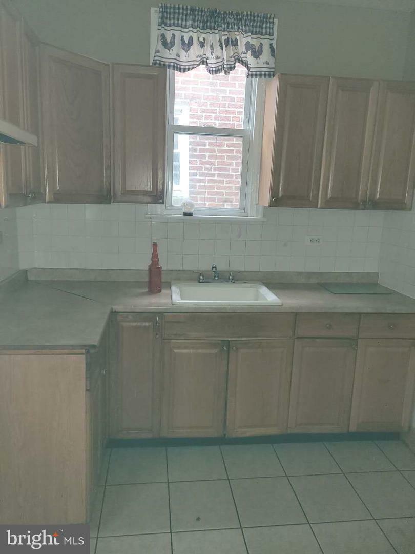 Property Photo:  5137 D Street  PA 19120 