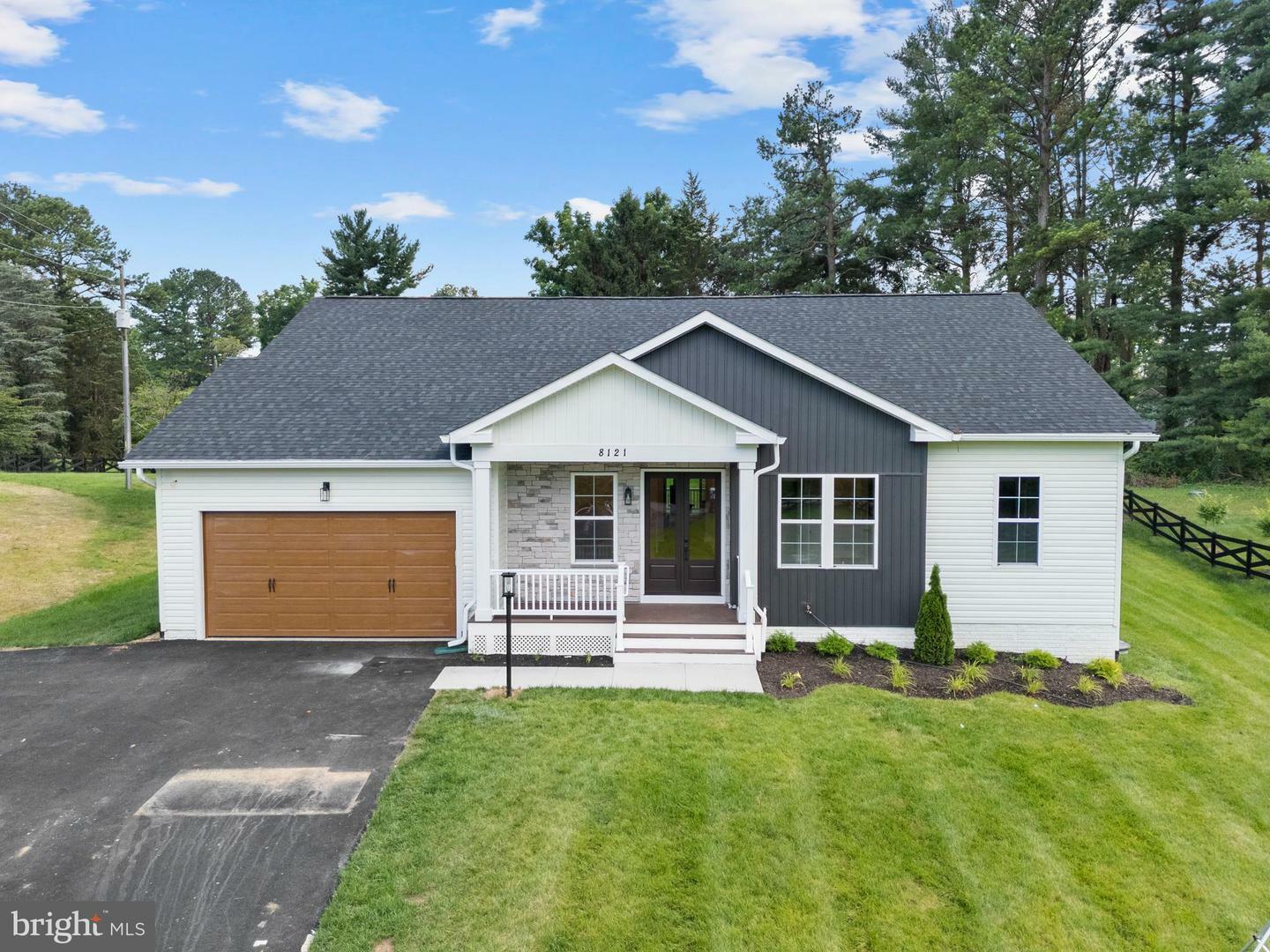 Property Photo: Lot 5 Woodlawn Lane VA 20187