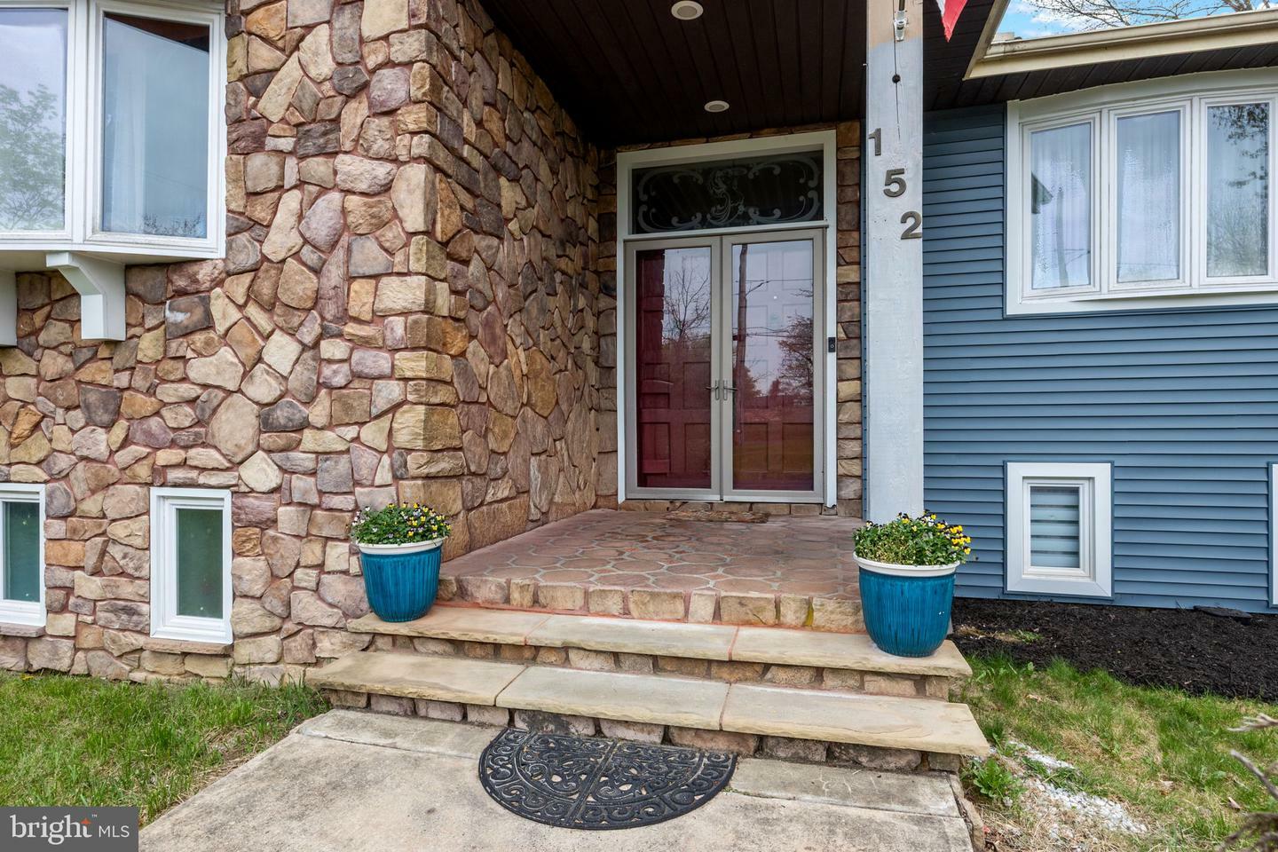 Property Photo: 152 Twining Bridge Road PA 18940
