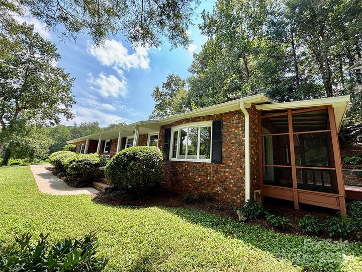 Property Photo:  2130 Vashti Road  NC 28681 