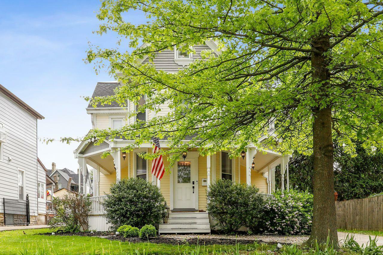 Property Photo: 4218 Franklin Avenue OH 45212