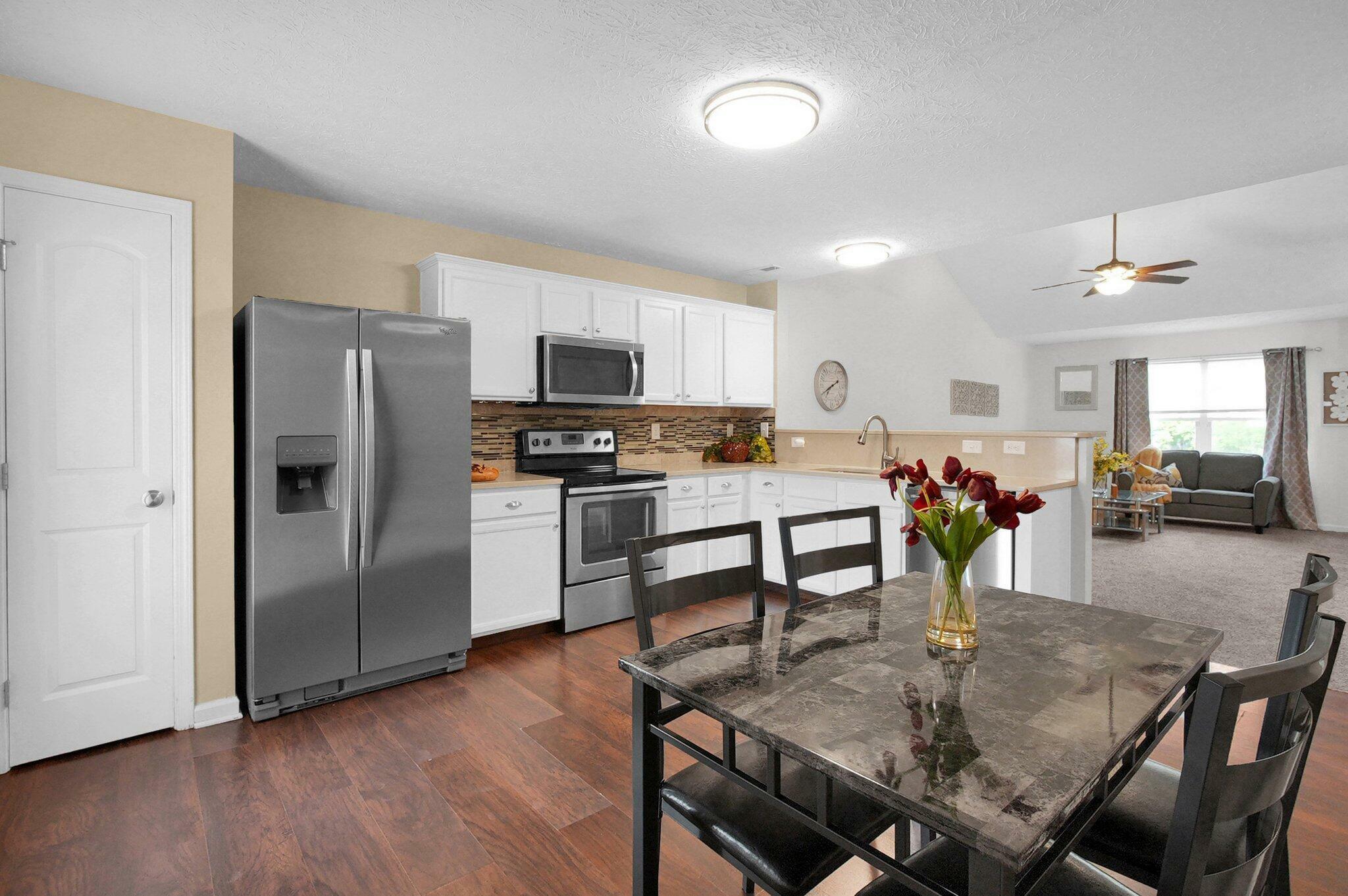 Property Photo: 1416 Bellow Falls Place OH 43228