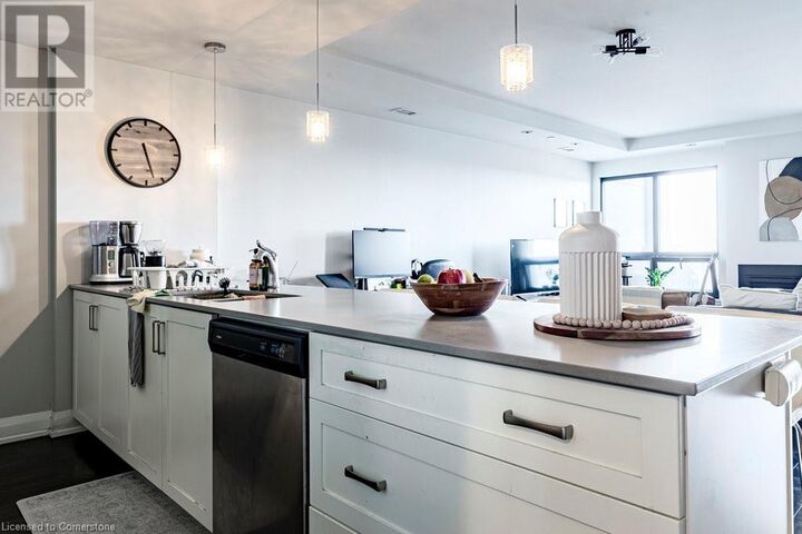Photo de la propriété:  181 James Street North 713  ON L8R 2K9 