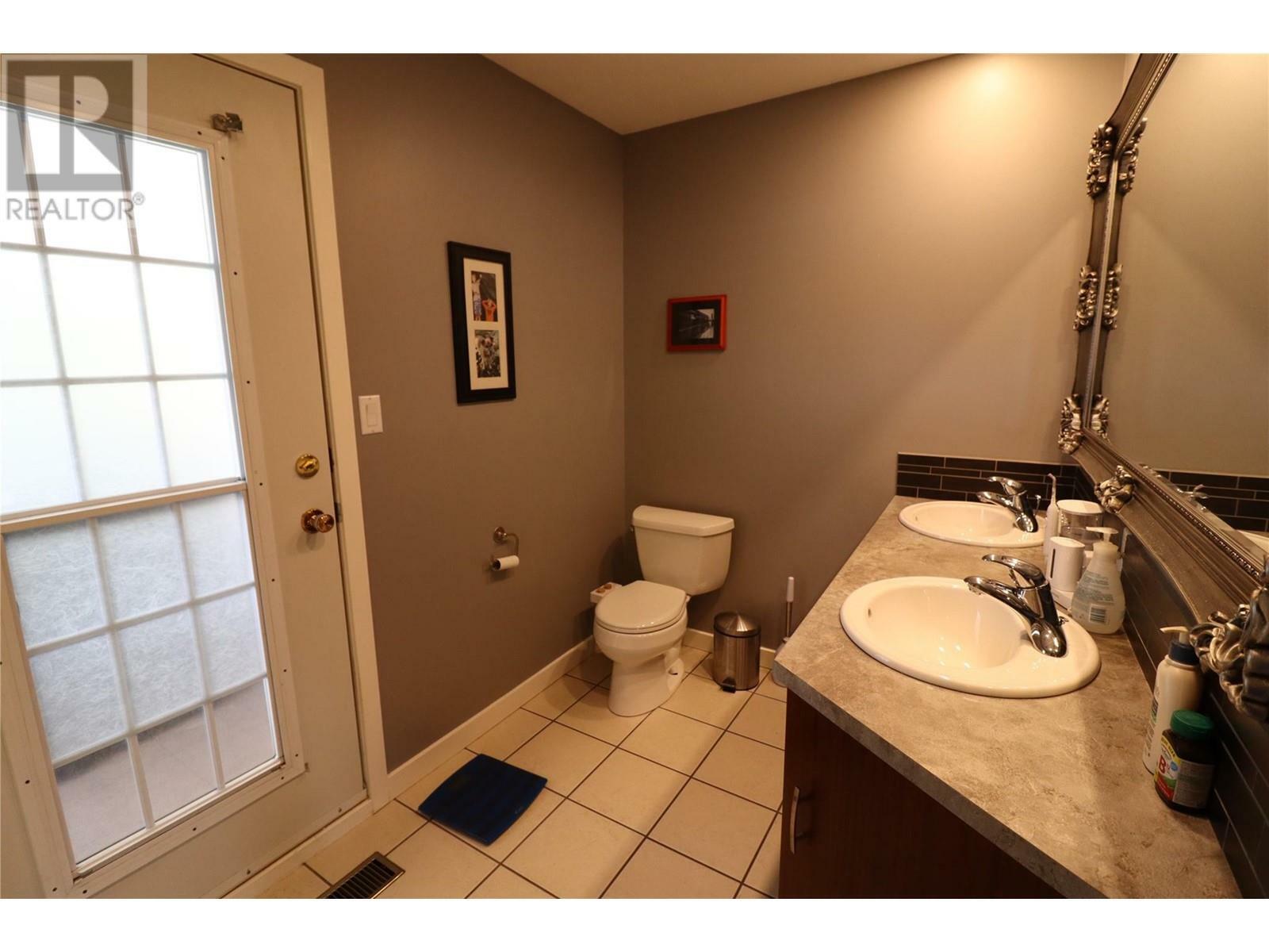 Photo de la propriété: 425 Pemberton Terrace BC V2C 1T2