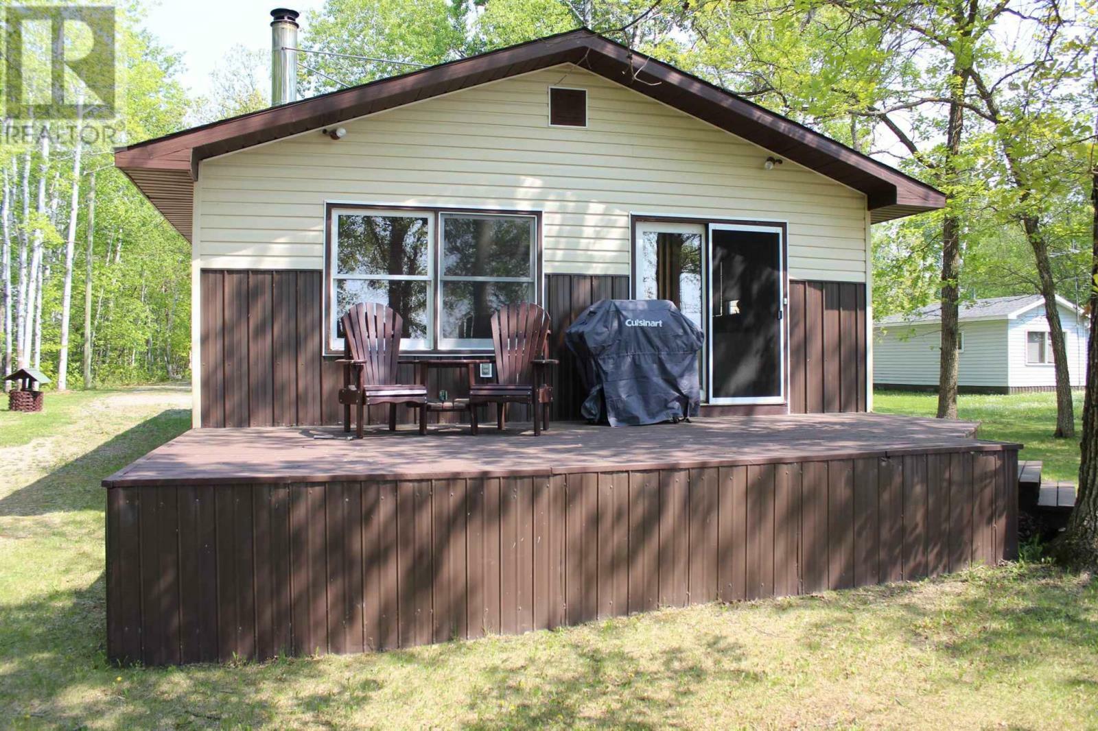 Property Photo:  51 Grant Dr  ON P0W 1L0 