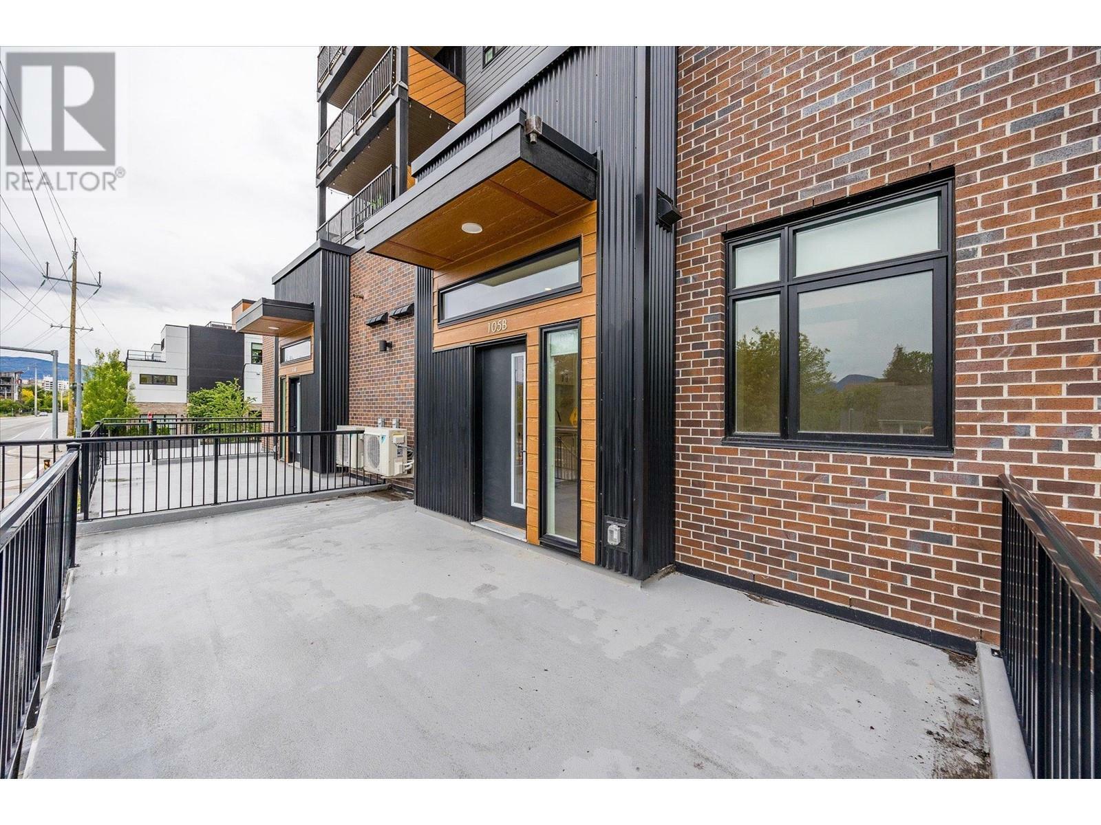 Property Photo: 660 Cawston Avenue 105B BC V1Y 9M1