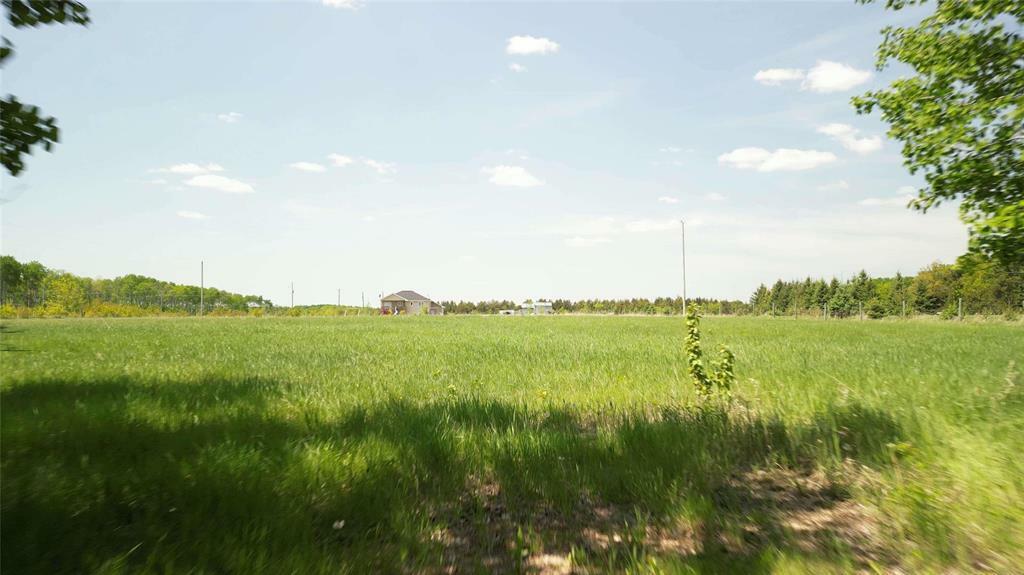 Property Photo:  32008 41E Road  MB R0A 0W2 