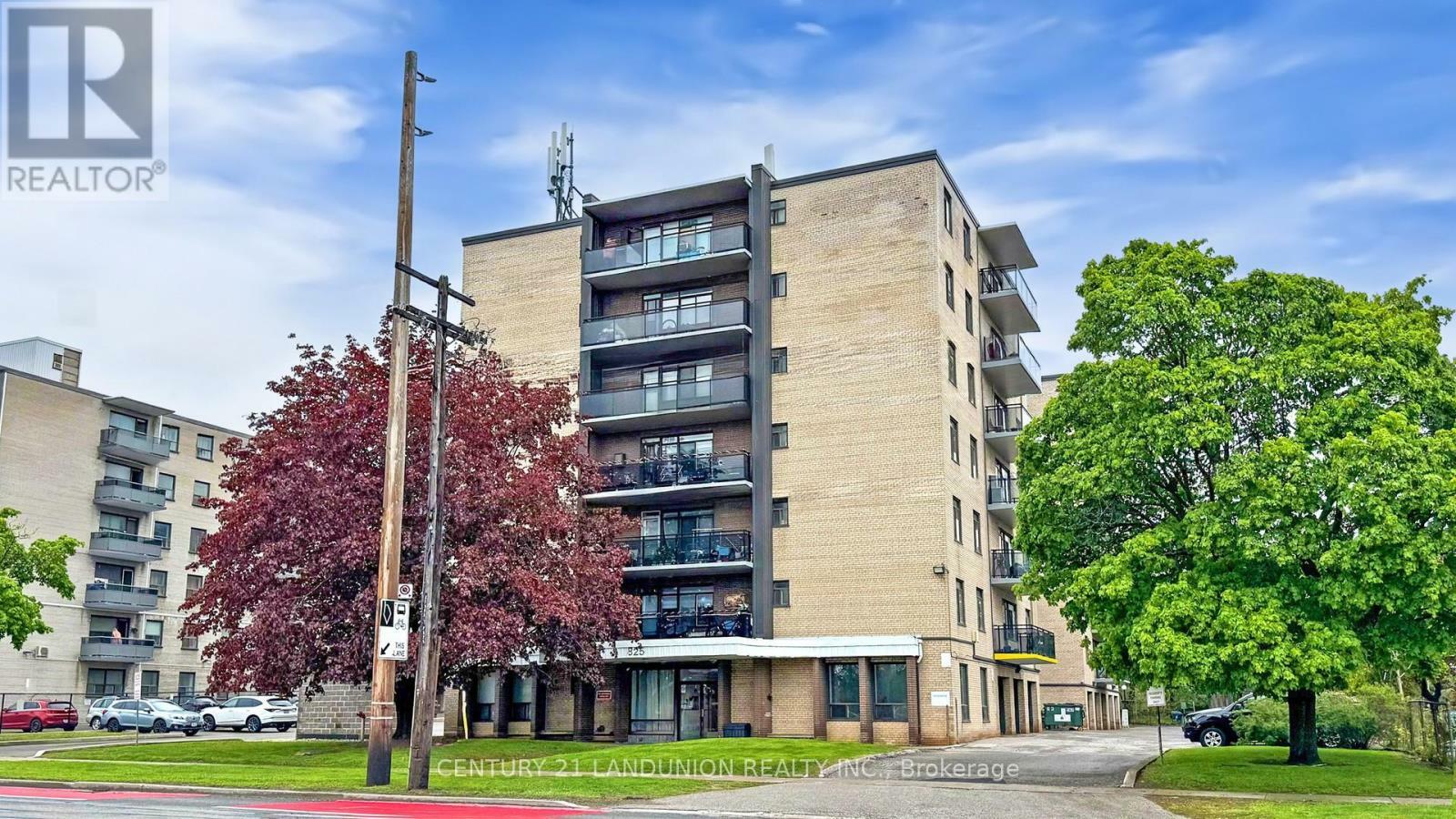 Property Photo:  825 Kennedy Road 207  ON M1K 2E6 