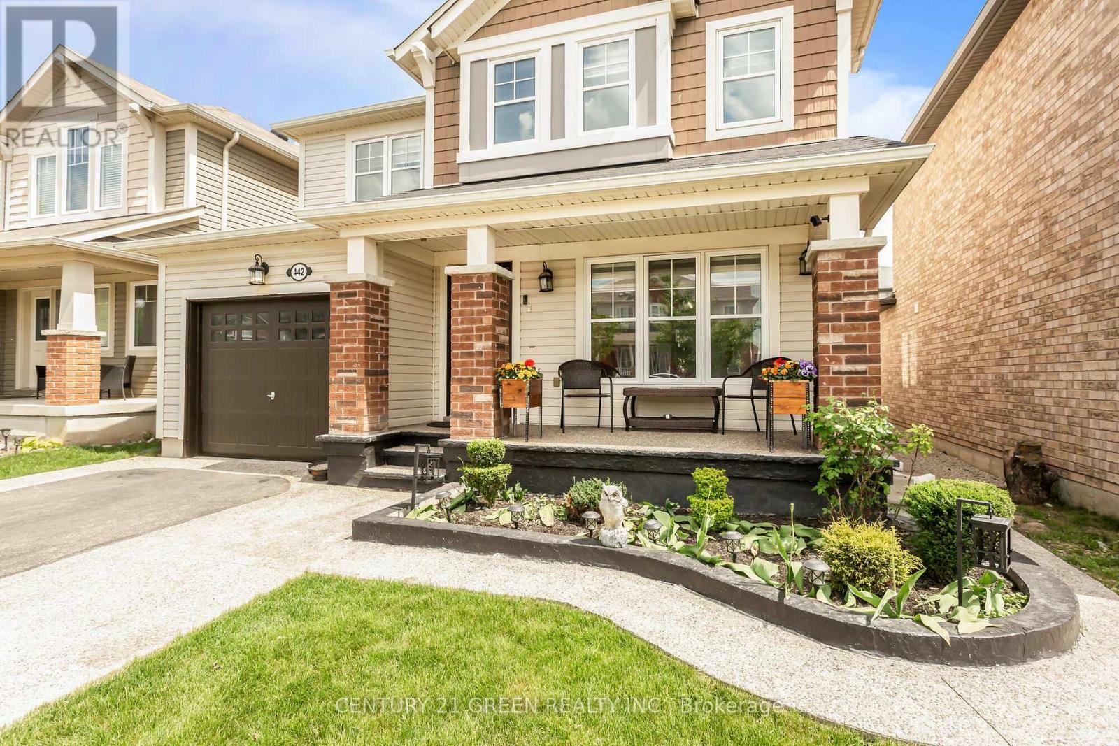 Property Photo: 442 Grenke Place ON L9T 7T6
