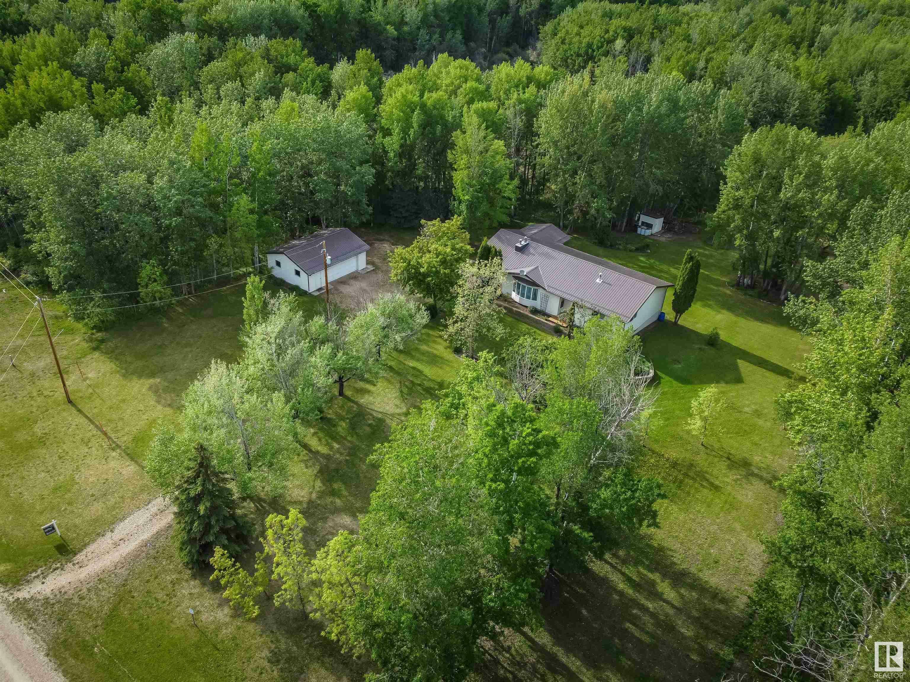Property Photo: 54127 Rge Road 30 15 AB T0E 1V0