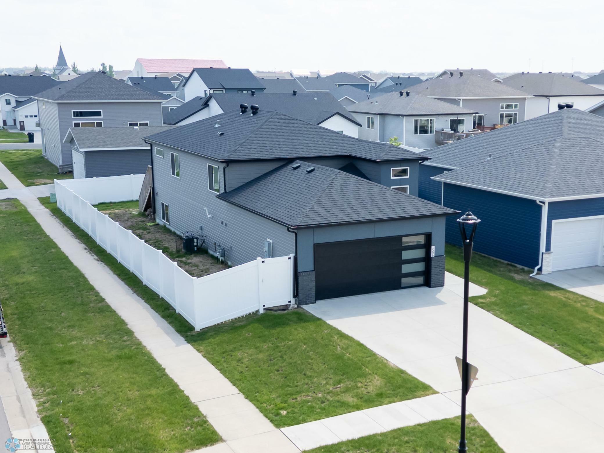 1506 67th Avenue S  Fargo ND 58104 photo