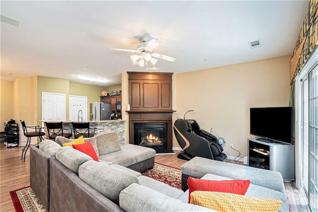 Property Photo: 129 Finsbury Lane GA 30188