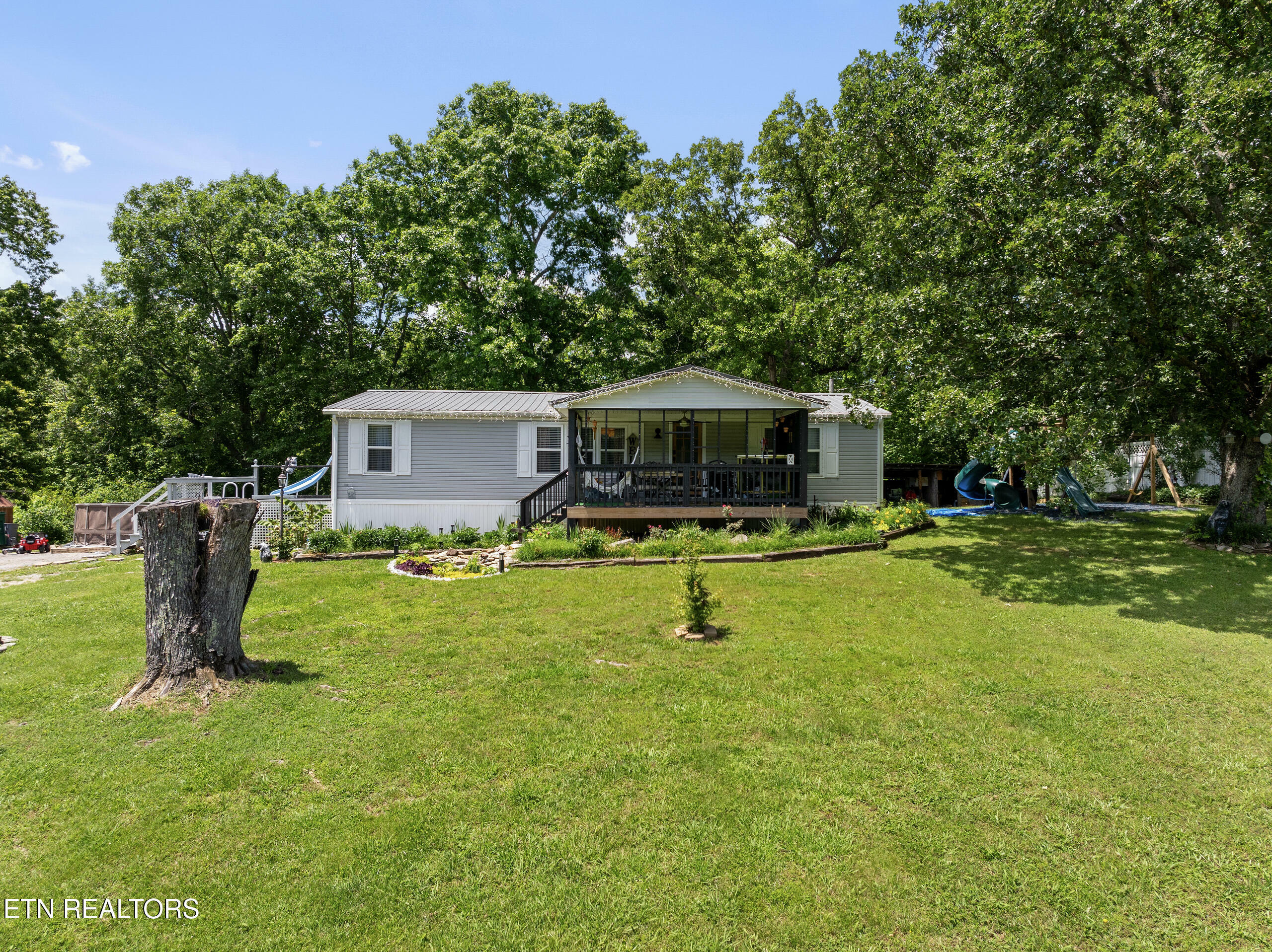 Property Photo:  9952 Highway 131  TN 37888 