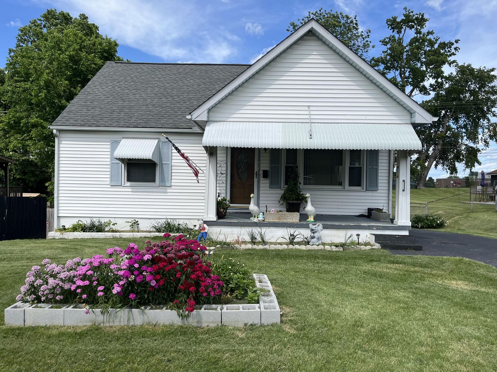 Property Photo: 537 Northside Drive KY 40505