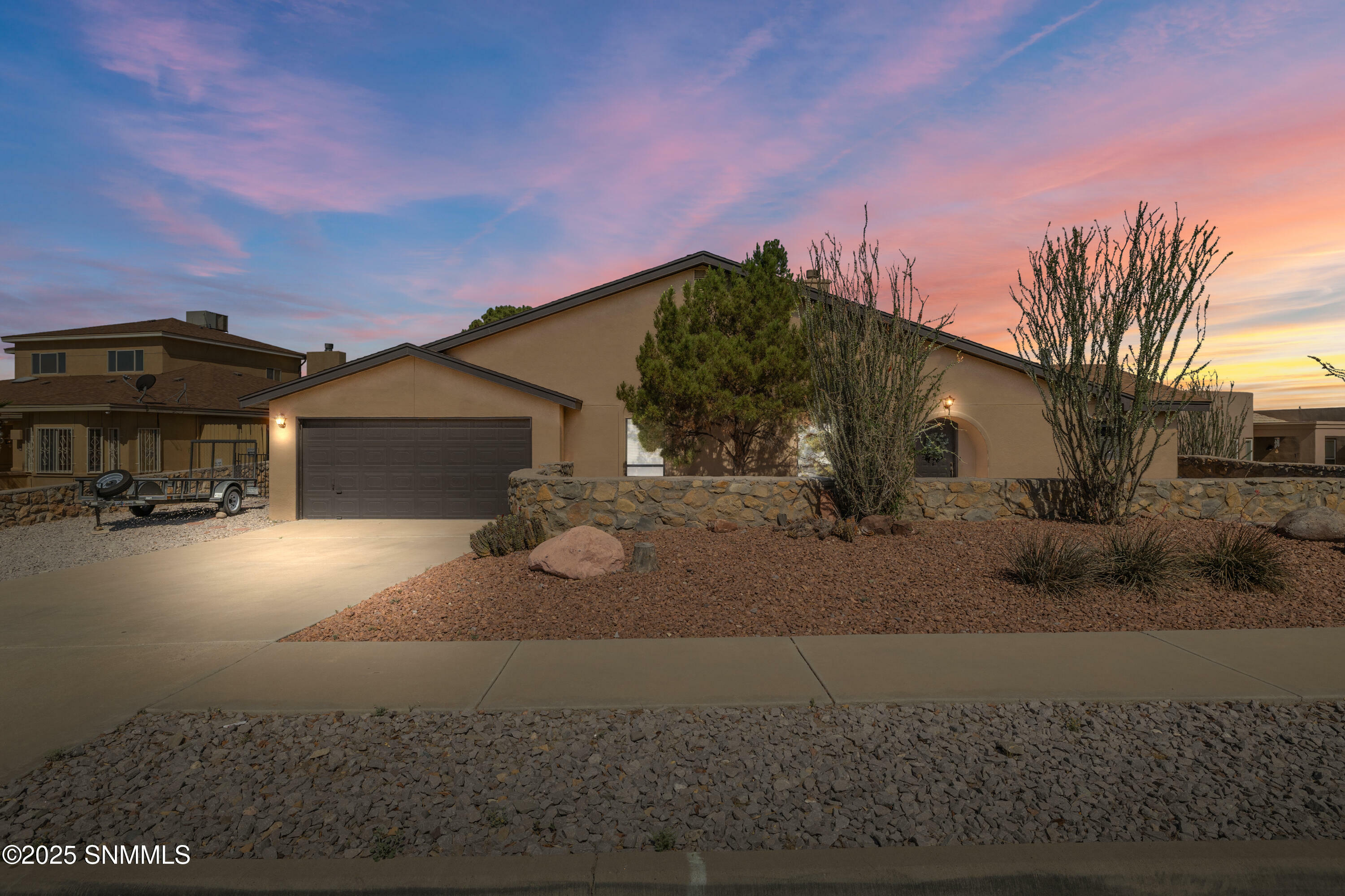 Property Photo: 2687 Cheyenne Drive NM 88011
