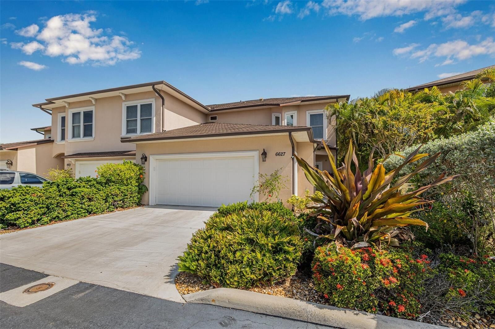 Property Photo: 6627 Date Palm Avenue S FL 33707