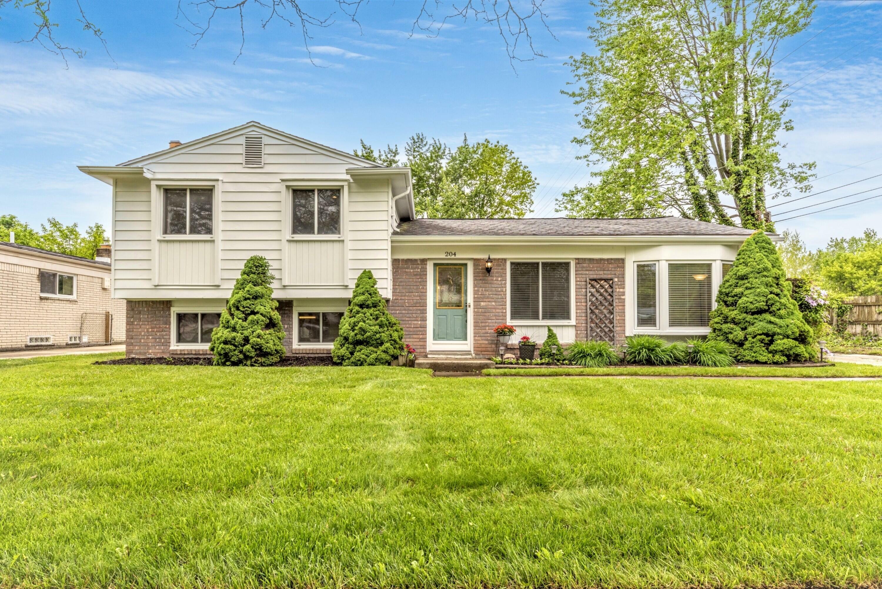 204 Meadowlake Road  Canton MI 48188 photo