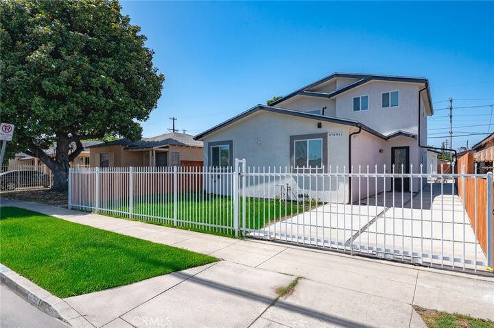 Property Photo:  939 E 97th Street  CA 90002 