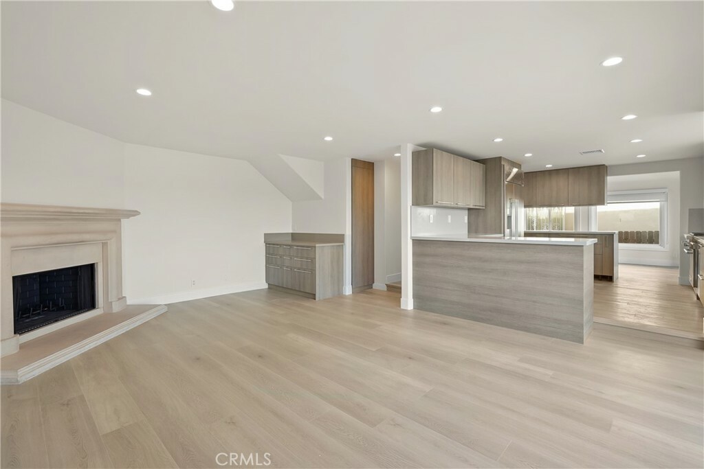 Property Photo:  2716 Angelo Drive  CA 90077 