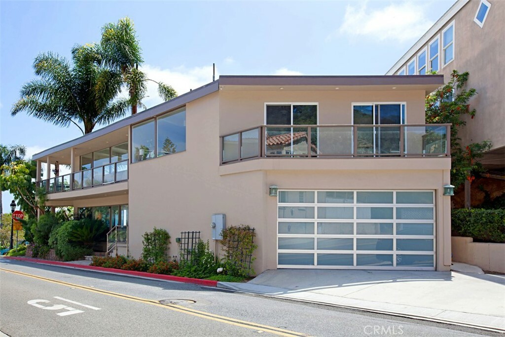Property Photo: 222 Nyes Place A CA 92651