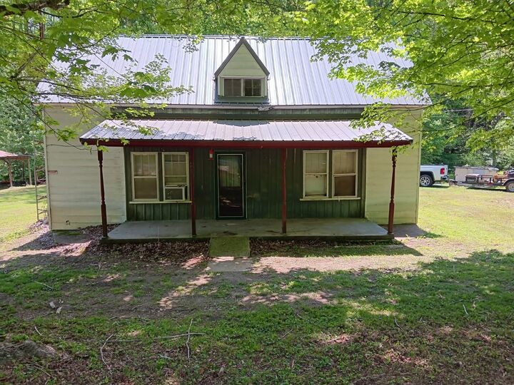 Property Photo: 2073 Choates Creek Rd TN 38464