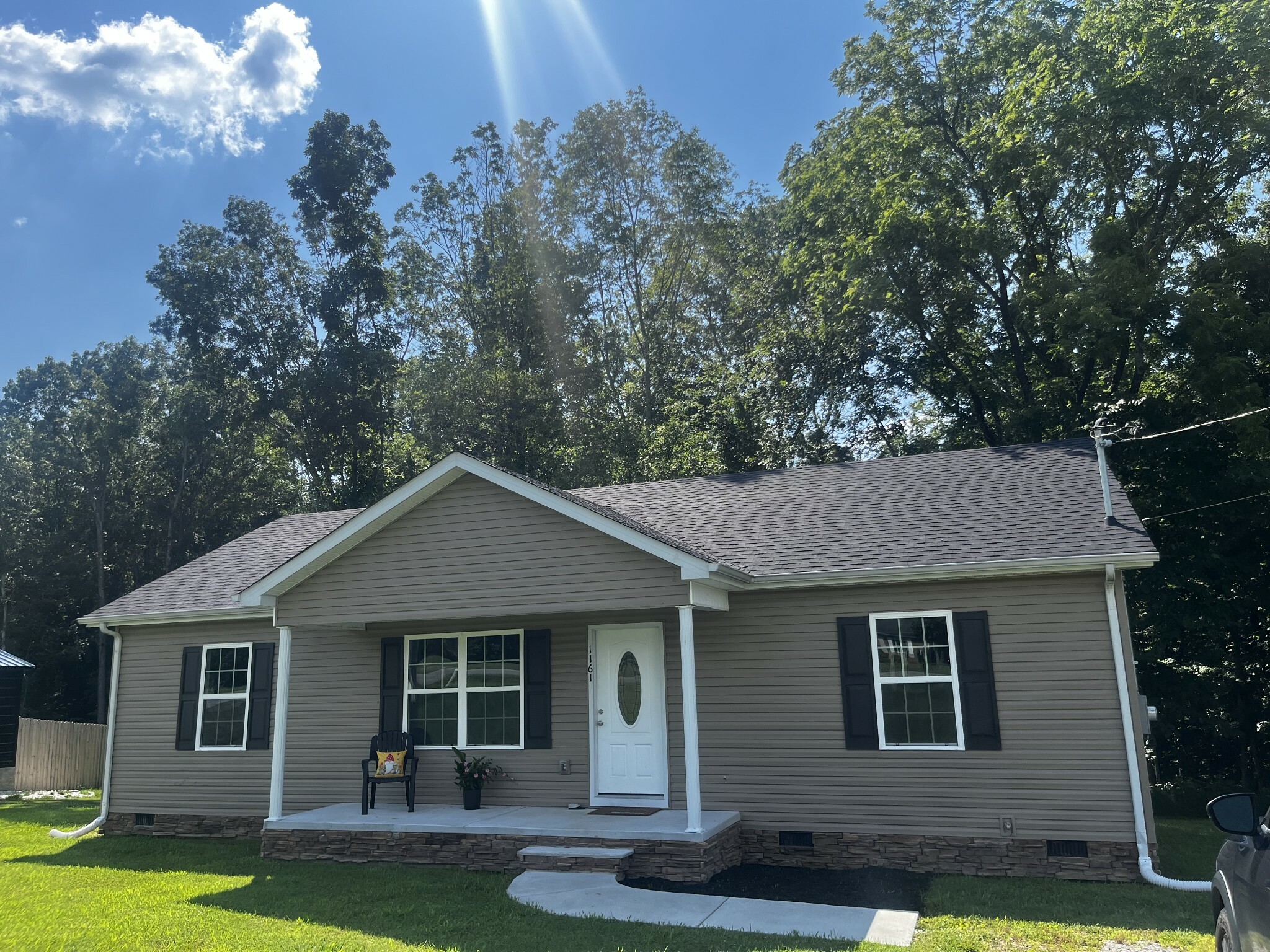 Property Photo: 1161 Honey Ln TN 37330