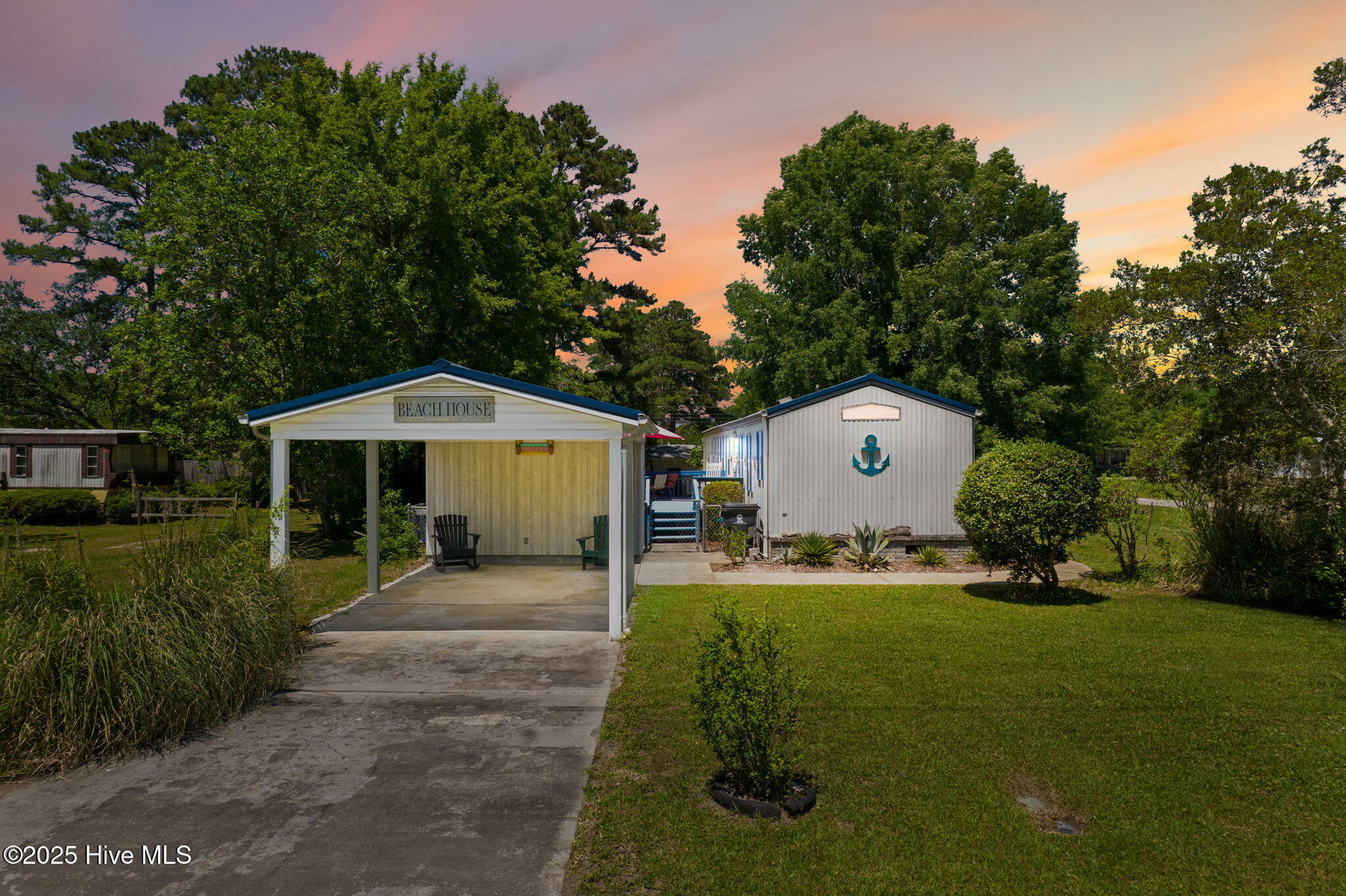 Property Photo:  2593 Pine Drive SW  NC 28462 
