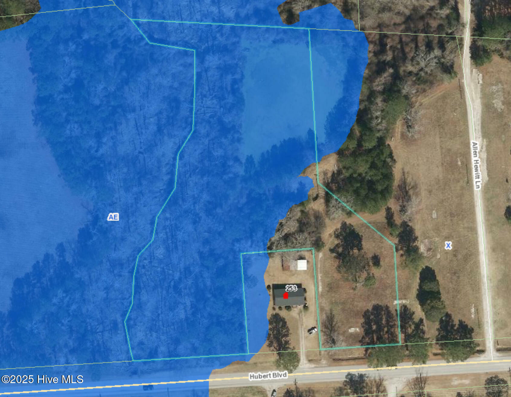 Property Photo: 0000 Hubert Boulevard NC 28539