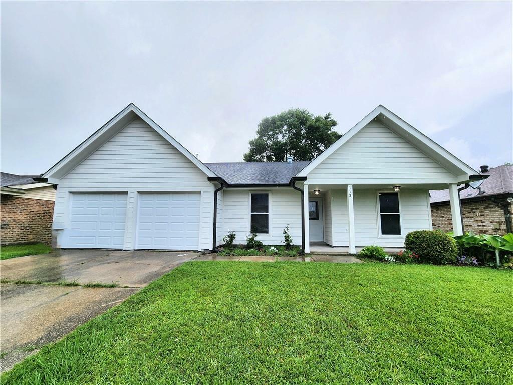 Property Photo: 112 Firethorn Drive LA 70056