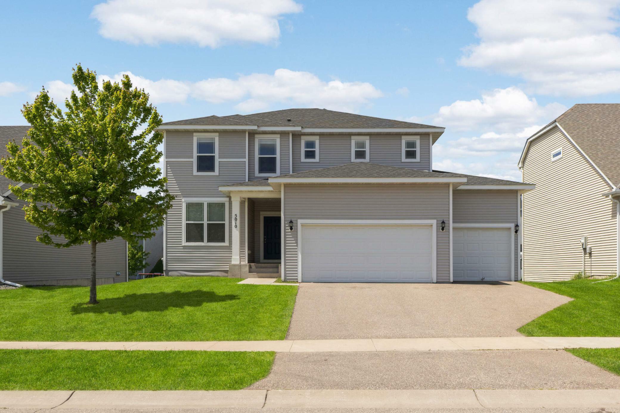 Property Photo: 5010 Sandpebble Lane MN 55129
